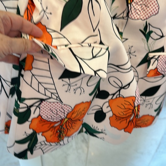 YUNCLOS Women's
Floral Blazer Work,
Office, Casual, Allover - Picture 3 of 4